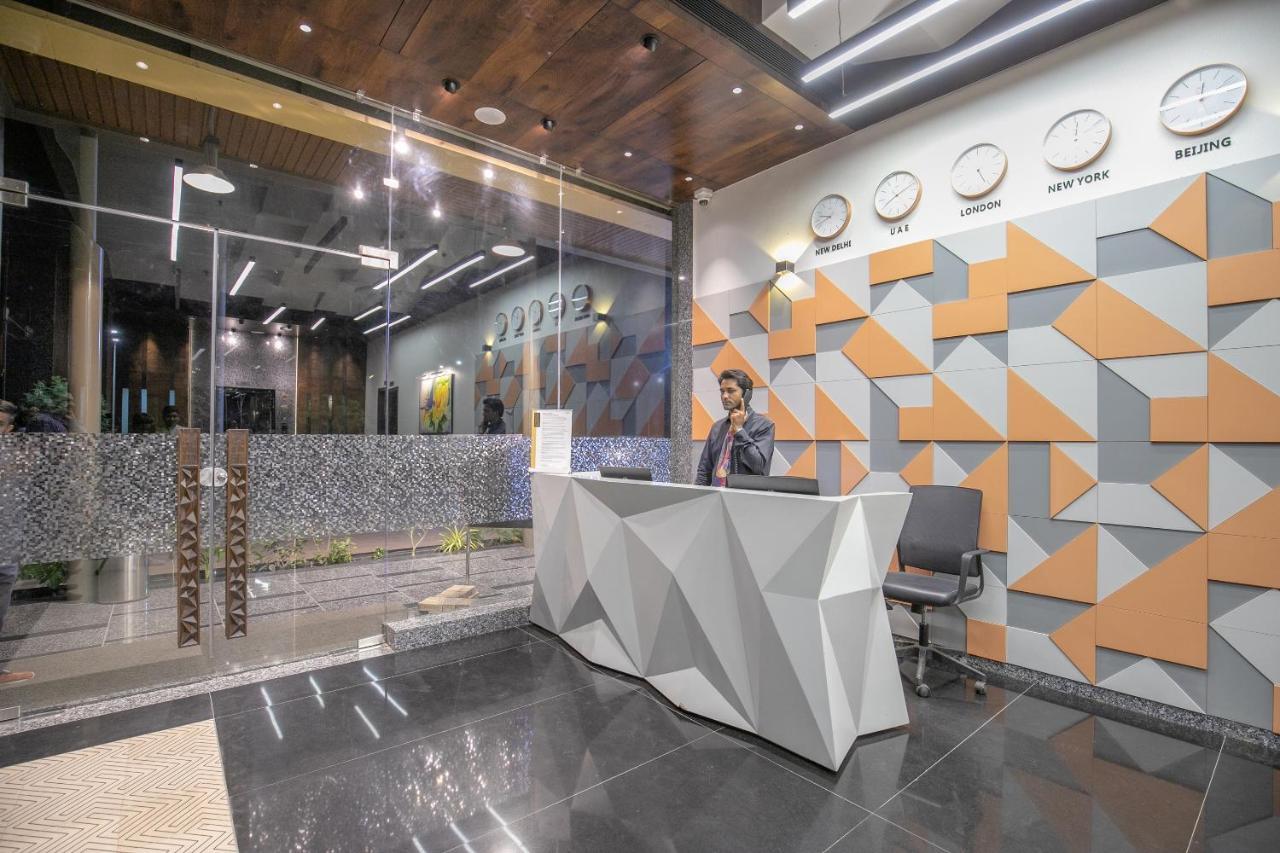 Hotel Silvera Grand Ahmedabad Buitenkant foto